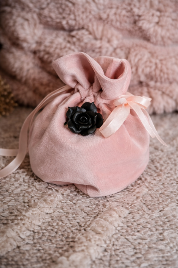 bourse de la rose sacrée