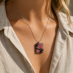 Collier en Rhodonite