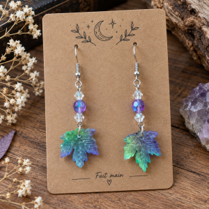 Boucles d'oreilles feuilles d'érable en résine
